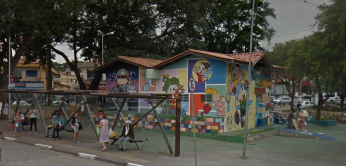 Inaugurada em 17/10, a Gibiteca Turma da Mônica, na Praça Bacharel Fernando Braga Pereira, tem por objetivo incentivar a leitura de crianças, adolescentes e adultos através dos quadrinhos.