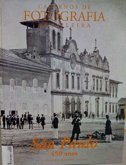 Foto da capa do livro com fotos de Militão de Azevedo